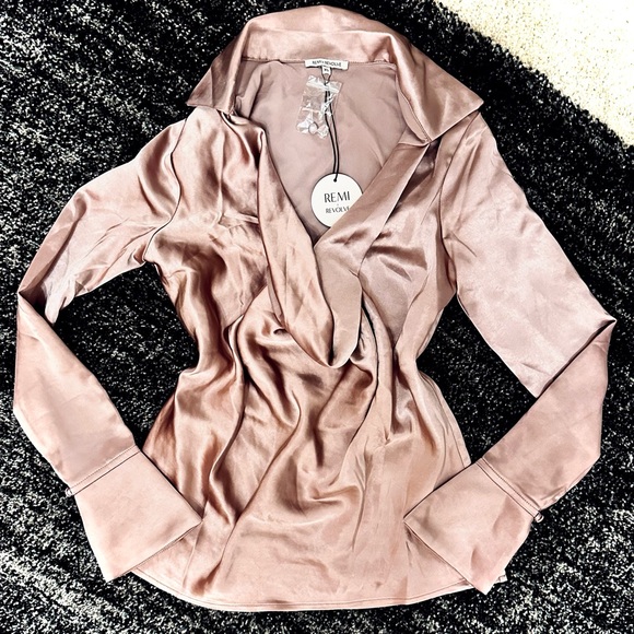 REMI x REVOLVE || Marissa Satin Crepe Top in Dusty Pink - SZ XS 🩷NEW W/ TAGS🩷 - Picture 3 of 9